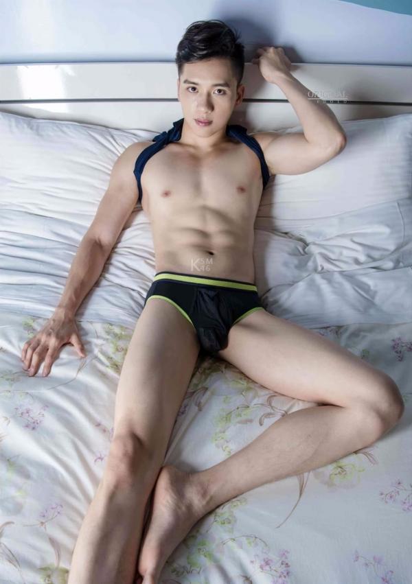 Original-Photo-1.1-原色-1-陽光美型男-趙赫尹-1